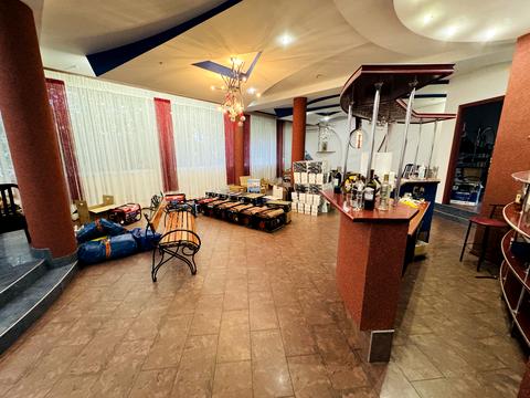 комерційна за адресою Пилипа Орлика вул., 3А