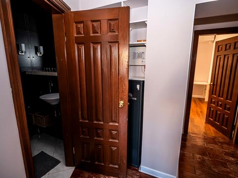 квартира за адресою Левка Мацієвича вул. (Соціалістична), 28