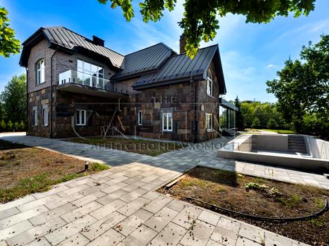 будинок за адресою с. Козин, Монашинська вул., 3