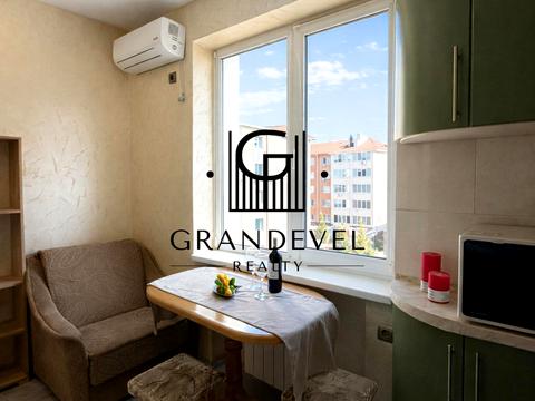 квартира за адресою Подільська вул., 1