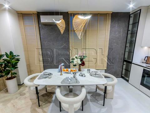 квартира по адресу Андрея Верхогляда ул. (Михайла Драгомирова), 17-В