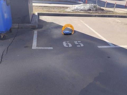 паркомісце за адресою Трускавецька вул., 6-В