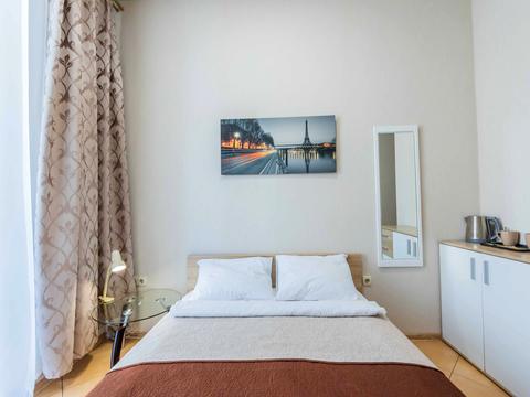 комерційна за адресою Саксаганського вул., 147/5