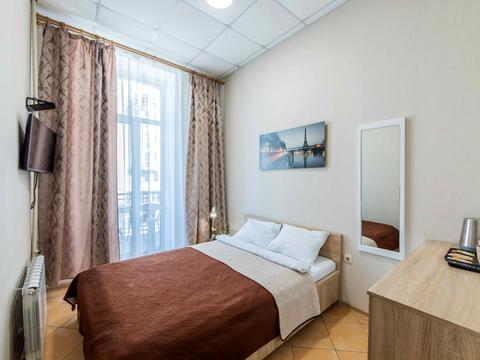 комерційна за адресою Саксаганського вул., 147/5