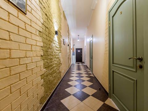 комерційна за адресою Саксаганського вул., 147/5