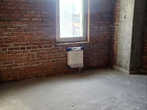 комерційна за адресою Саксаганського вул., 80