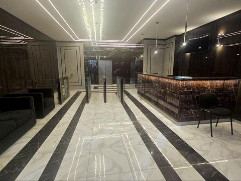 комерційна за адресою Саксаганського вул., 80