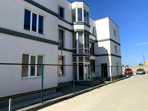 коммерческая по адресу Киевская ул., 1