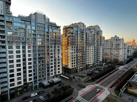 квартира за адресою Андрія Верхогляда вул. (Михайла Драгомирова), 5