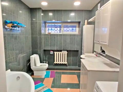 дом по адресу Підводників