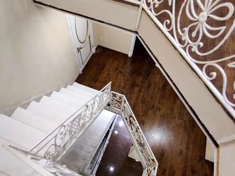 дом по адресу Підводників