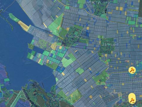 ділянка за адресою с. Ревне, Травнева