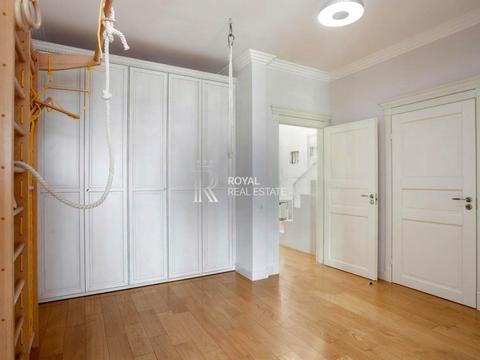 квартира за адресою Андрія Верхогляда вул. (Михайла Драгомирова), 5