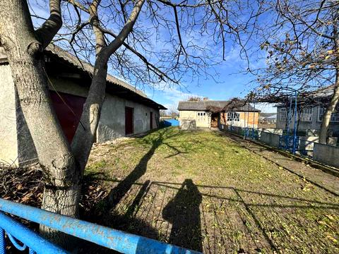 будинок за адресою Лісова