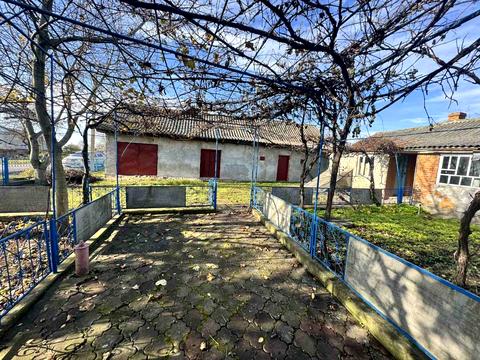 будинок за адресою Лісова