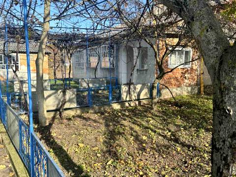 будинок за адресою Лісова