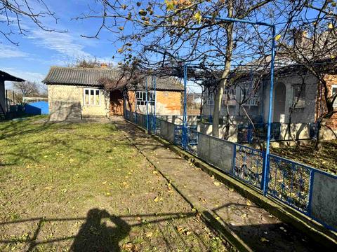 будинок за адресою Лісова