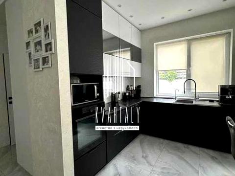 будинок за адресою Миколи Вінграновського вул. (Пушкіна), 51