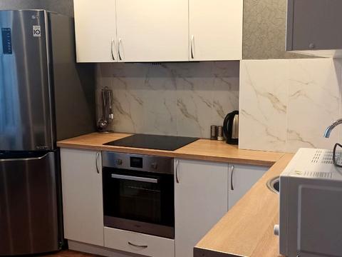квартира за адресою Ревуцького вул., 54