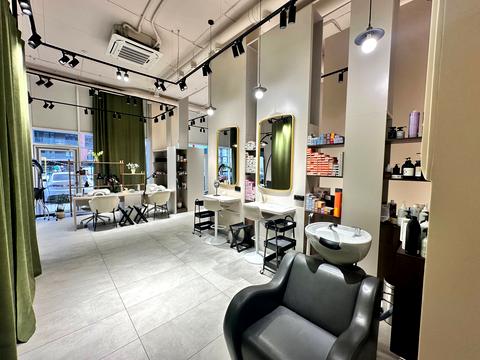 коммерческая по адресу Черновола просп. (700-летия Львова), 16з