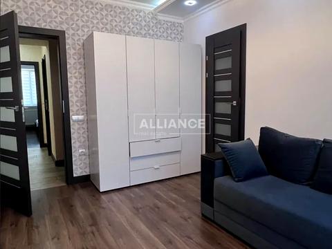 квартира по адресу Яблунева ул., 1/2