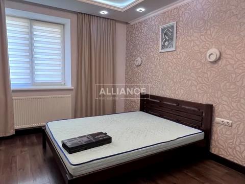 квартира по адресу Яблунева ул., 1/2