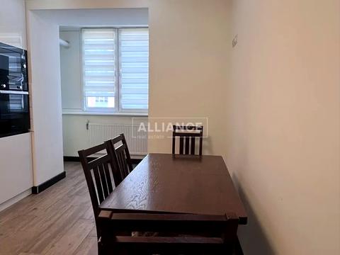 квартира по адресу Яблунева ул., 1/2