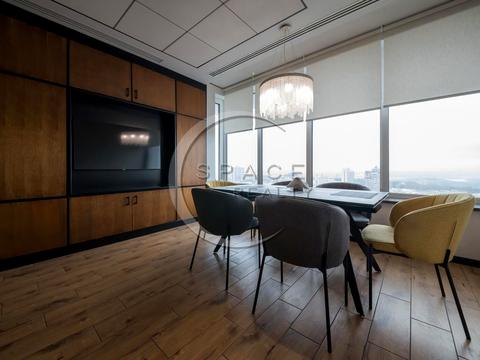 комерційна за адресою Кловський узвіз (Кловський), 7a