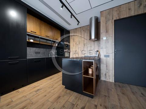 комерційна за адресою Кловський узвіз (Кловський), 7a