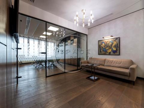 комерційна за адресою Кловський узвіз (Кловський), 7a