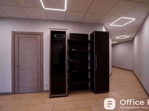 коммерческая по адресу Большая Васильковская ул. (Красноармейская), 72