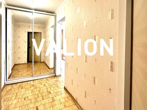 квартира за адресою Академіка Глушкова просп., 14