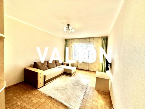 квартира за адресою Академіка Глушкова просп., 14