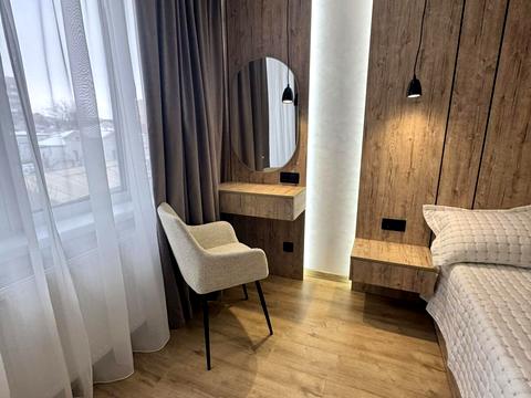 квартира за адресою Білогірська вул., 12