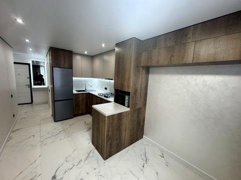 квартира за адресою Білогірська вул., 12