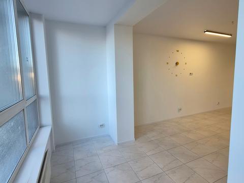 комерційна за адресою Івана Франка вул., 2-А