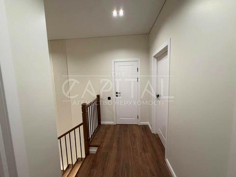 дом по адресу с. Петропавловская Борщаговка, Каштановая ул.