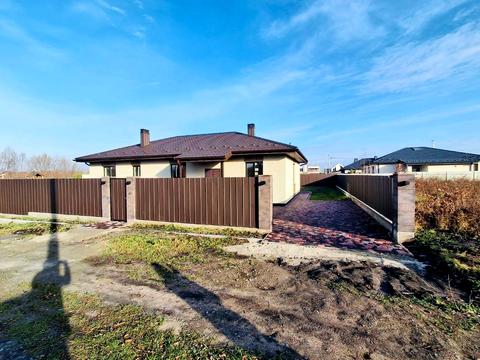 дом по адресу Евгения Плужника ул.