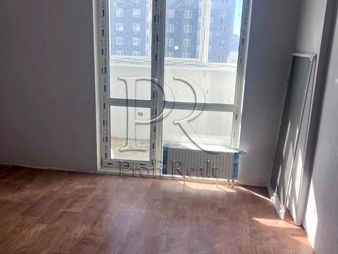 квартира за адресою Сім'ї Кульженків вул. (Петра Дегтяренка), 21