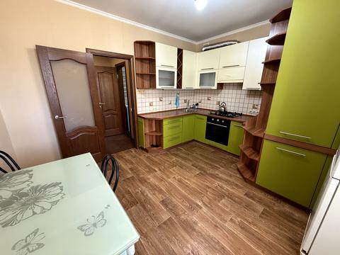 квартира за адресою Боголюбова вул., 12