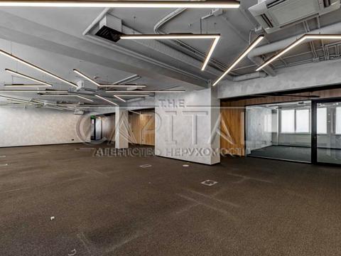 коммерческая по адресу Златоустовская ул., 3