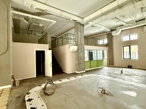 комерційна за адресою Сергія Єфремова вул. (Ворошилова), 22