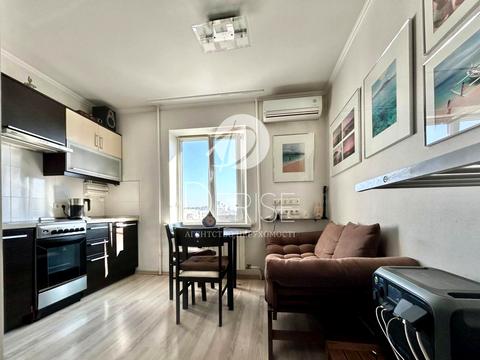 квартира за адресою Йорданська вул. (Лайоша Гавро), 11-Д