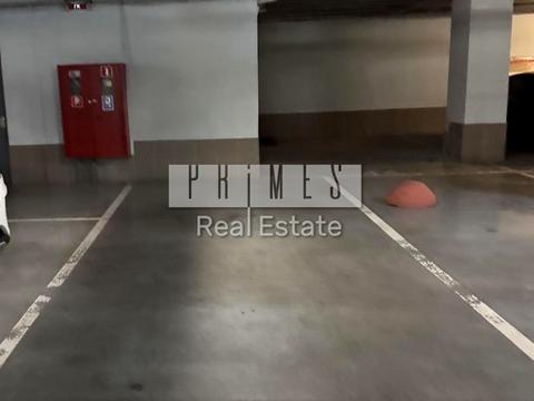 паркоместо по адресу Андрея Верхогляда ул. (Михайла Драгомирова), 12