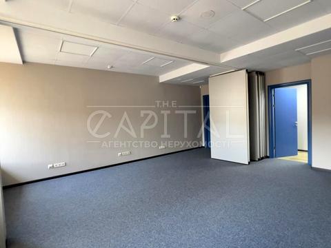 комерційна за адресою вул. Большая Житомирская, 20