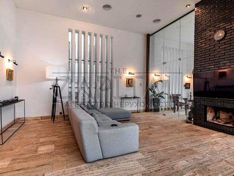 будинок за адресою с. Лісники, Виноградна вул.