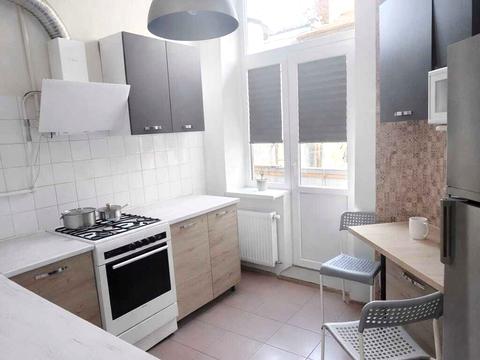 квартира за адресою Михайла Грушевського вул., 15