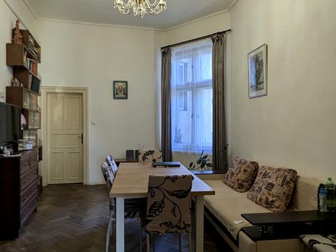 квартира за адресою Михайла Грушевського вул., 15