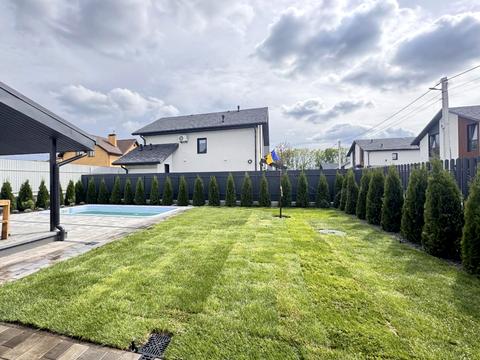 будинок за адресою Привітна