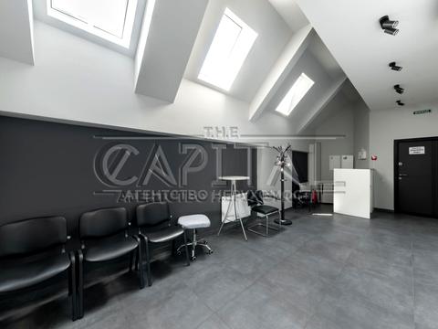 комерційна за адресою Хмельницького Богдана, 58